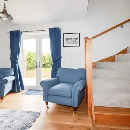 Chynoweth House Holiday home *